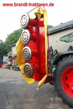 Brandt-Traktoren.de M�hwerk - P�ttinger CAT 270  -Kreiselm�hwerk-