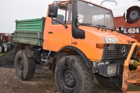 Brandt-Traktoren.de Mercedes-Benz Unimog U 1200