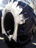 Brandt-Traktoren.de 38 Zoll - 710/70R38 Kleber