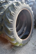 Brandt-Traktoren.de 36 Zoll - 12.4-36  (320/85-36) Vredestein